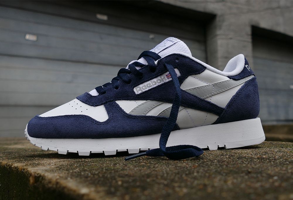 Reebok Classic Leather Unisex Vector Pure Cloud Navy White 3 / Grey 