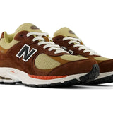 New Balance 2002R "Rich oak BREAKFAST TEA" New Balance