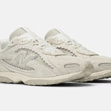New Balance 204L - Sea Salt / Linen - New Balance