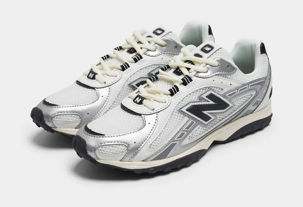 New Balance 204L - Silver Metallic / Black - New Balance