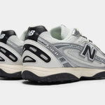 New Balance 204L - Silver Metallic / Black - New Balance