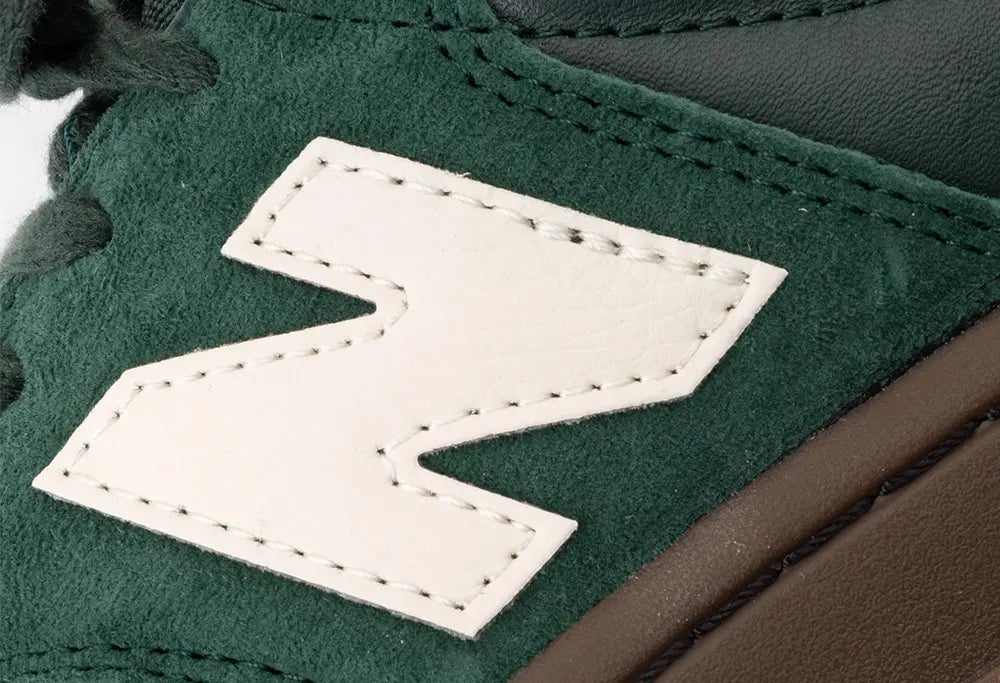 New Balance T500 'Nordic Green / Gumsole' New Balance