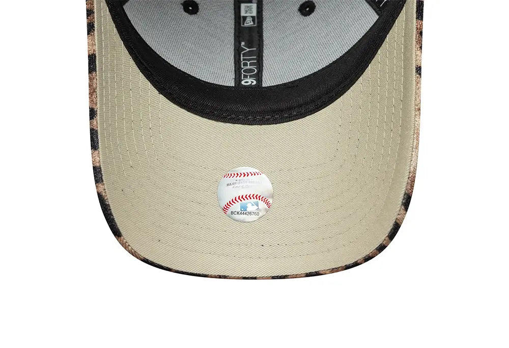 New Era Casquette 9FORTY NY Yankees MLB Leopard Velours New Era