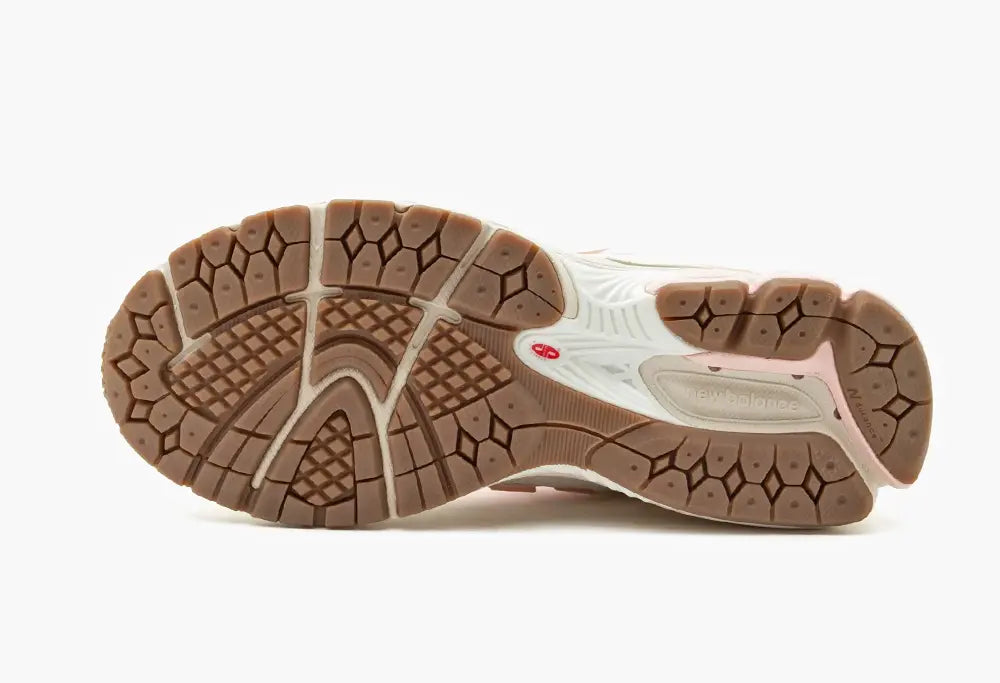 New balance 1906 'Sea Salt / Shell Pink' New Balance