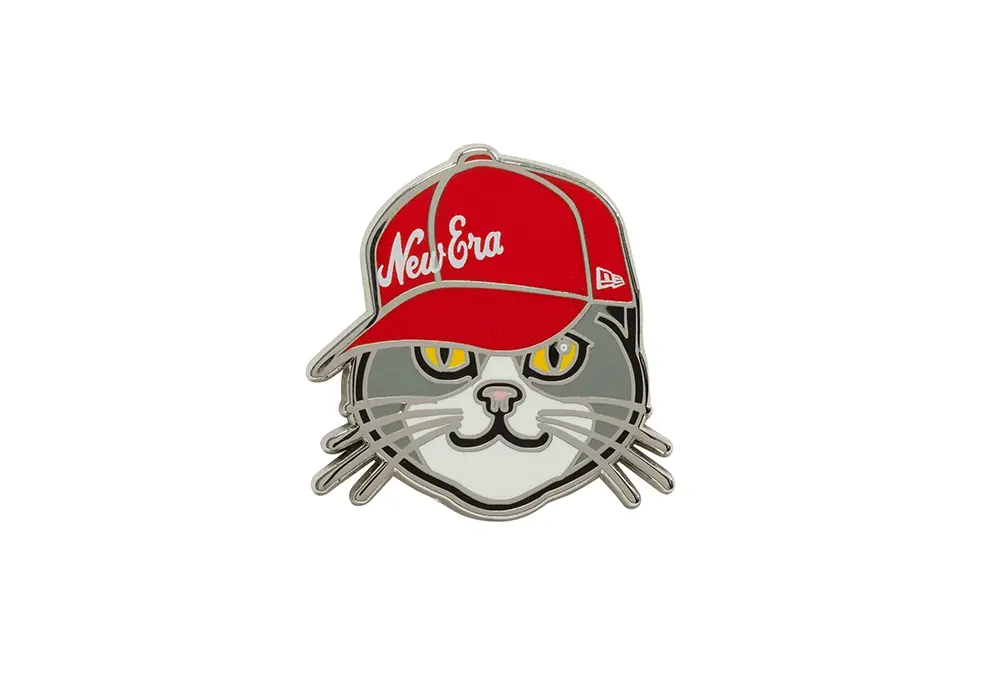 Pin’s New Era Chat Rouge New Era