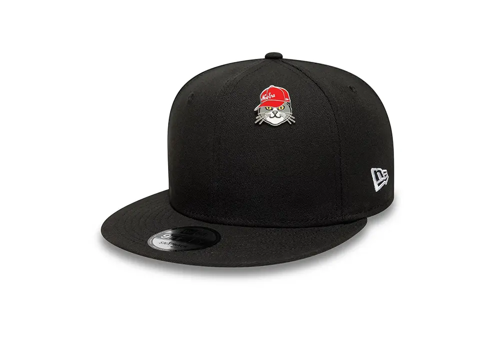 Pin’s New Era Chat Rouge New Era