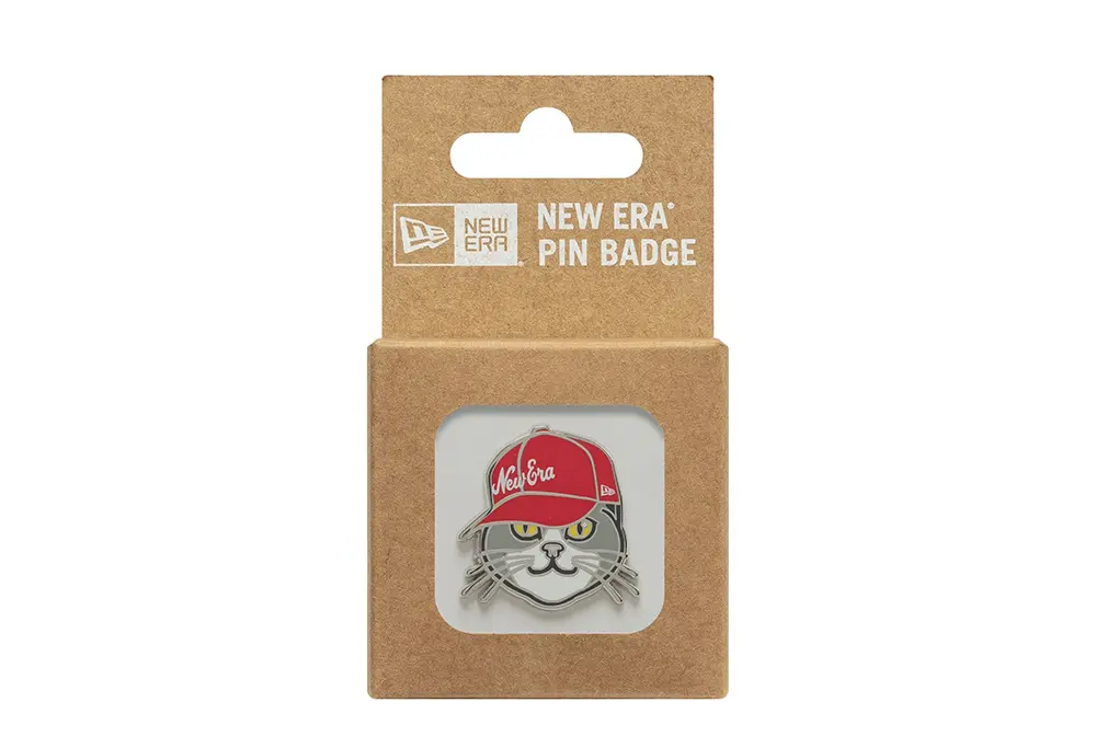 Pin’s New Era Chat Rouge New Era