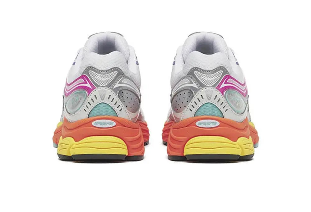 Saucony PROGRID OMNI 9 "white/ Multi" Saucony