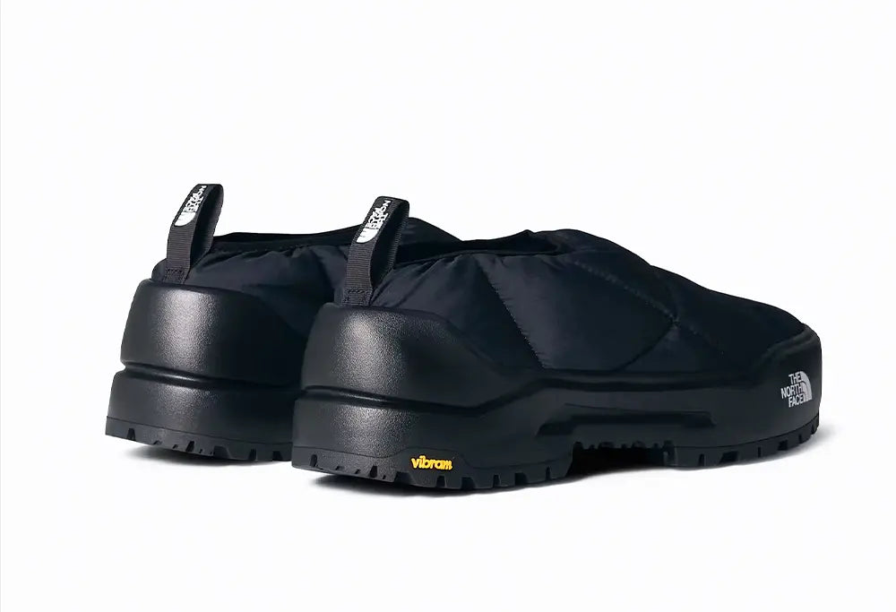 The North Face Chaussons mules Base Camp Thermoball - Noir The North Face