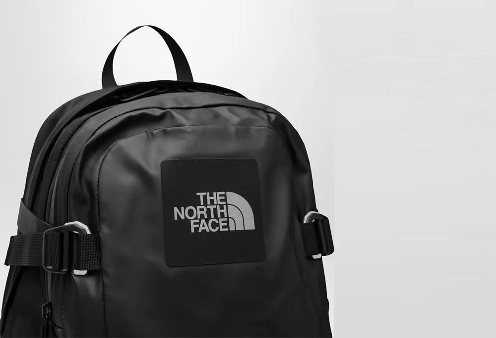 The North Face Sac à dos Hot Shot Base Camp noir The North Face