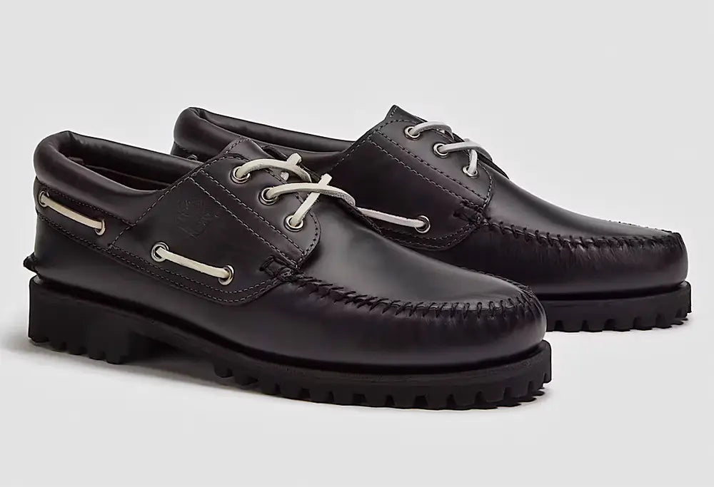 Timberland Chaussure bateau cousue main à 3 œillets noir/marron Timberland