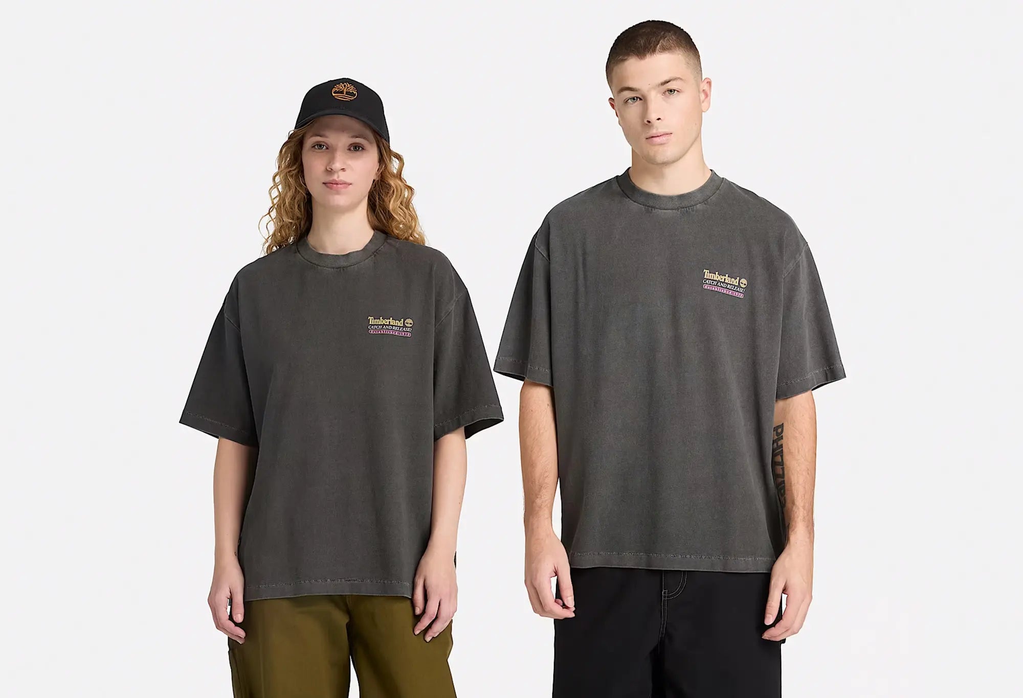 Timberland T-shirt unisexe à motif « Fly Fishing » noir Timberland